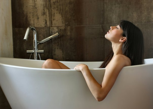 Hydromasážní vany nabízejí každodenní relaxaci.