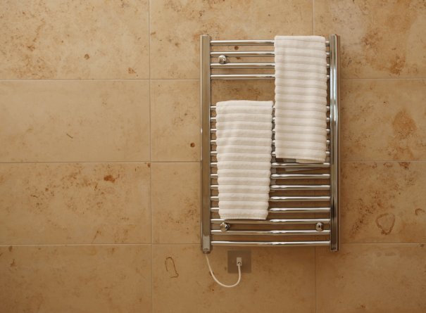 Vsaďte na osvědčenou klasiku a vytopte svoji koupelnu za pomoci koupelnového žebříku. 